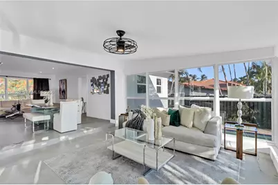 2141 NE 18th Ave, Wilton Manors, FL 33305 - Photo 16