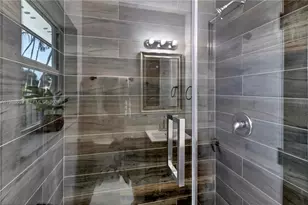 2141 NE 18th Ave, Wilton Manors, FL 33305 - Photo 24