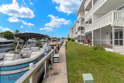 455 Paradise Isle Blvd #402, Hallandale Beach, FL 33009 - Photo 42