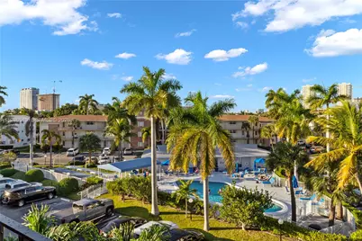 455 Paradise Isle Blvd #402, Hallandale Beach, FL 33009 - Photo 20