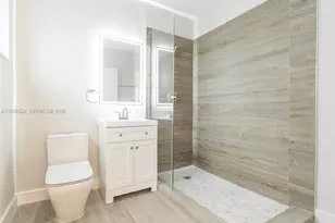 650 NE 60th St, Miami, FL 33137 - Photo 12