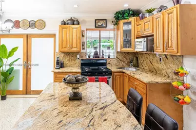 6181 SW 20th St, West Miami, FL 33155 - Photo 4