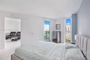 100 Bayview Dr, Sunny Isles Beach, FL 33160 - Photo 12