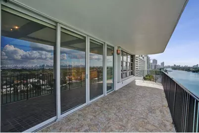 5660 Collins Ave #11E, Miami Beach, FL 33140 - Photo 6