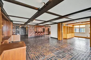 5660 Collins Ave, Miami Beach, FL 33140 - Photo 32