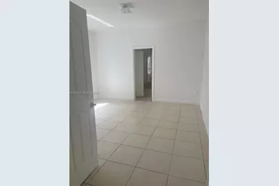 1304 SE 7th Ct #1304, Homestead, FL 33033 - Photo 12