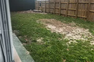 1304 SE 7th Ct, Homestead, FL 33033 - Photo 44