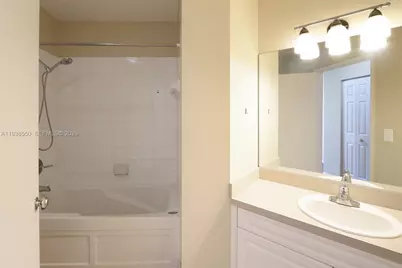 520 SE 5th Ave #3702, Fort Lauderdale, FL 33301 - Photo 18