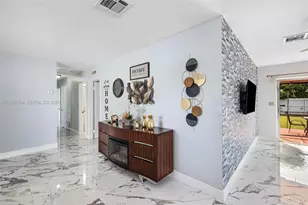 10330 SW 157th St, Miami, FL 33157 - Photo 6