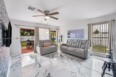 10330 SW 157th St, Miami, FL 33157 - Photo 8