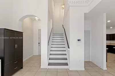 2380 NE 1st St, Homestead, FL 33033 - Photo 20