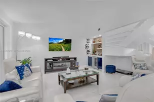 4737 NW 98 Pl, Doral, FL 33178 - Photo 14