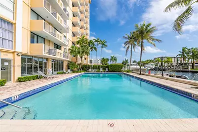 2350 NE 135th St #1006, North Miami, FL 33181 - Photo 28