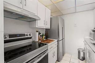 2350 NE 135th St, North Miami, FL 33181 - Photo 10