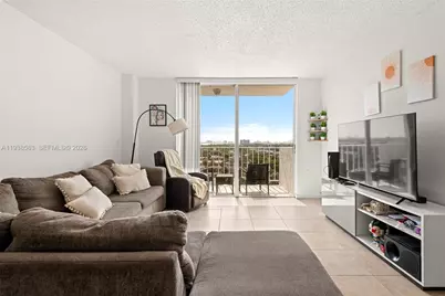 2350 NE 135th St #1006, North Miami, FL 33181 - Photo 4