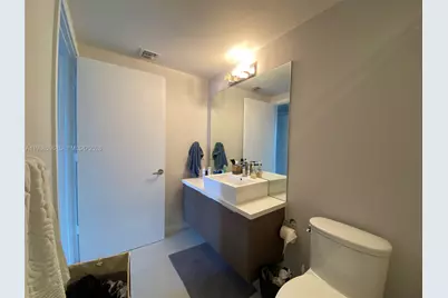 1010 SW 2 Ave #1110, Miami, FL 33130 - Photo 12