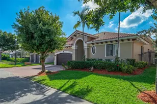 7548 SW 190th St, Cutler Bay, FL 33157 - Photo 4