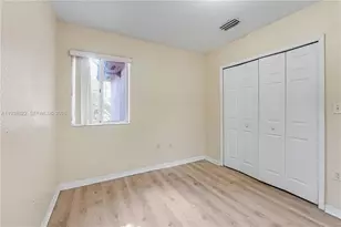 631 SW 10th St, Florida City, FL 33034 - Photo 10