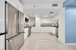 2843 S Bayshore Dr, Miami, FL 33133 - Photo 12