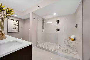 2843 S Bayshore Dr, Miami, FL 33133 - Photo 18