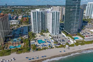 2030 S Ocean Dr, Hallandale Beach, FL 33009 - Photo 34