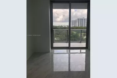 16385 Biscayne Blvd #502, North Miami Beach, FL 33160 - Photo 4