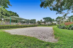 648 Sand Creek Cir, Weston, FL 33327 - Photo 80