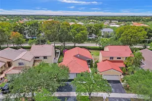 648 Sand Creek Cir, Weston, FL 33327 - Photo 88