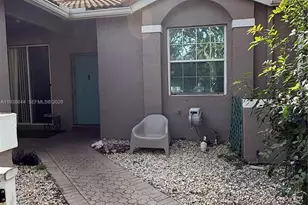 7420 S Aragon Blvd, Sunrise, FL 33313 - Photo 2