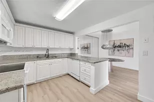 6861 SW 147th Ave, Miami, FL 33193 - Photo 12