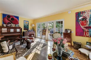 2650 Hilola St, Miami, FL 33133 - Photo 8