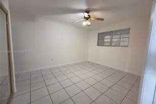 2940 NE 203rd St, Aventura, FL 33180 - Photo 4