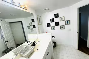 17150 N Bay Rd, Sunny Isles Beach, FL 33160 - Photo 10