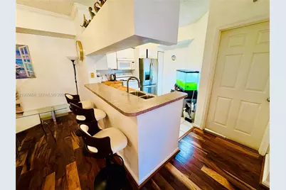 17150 N Bay Rd #2412, Sunny Isles Beach, FL 33160 - Photo 4