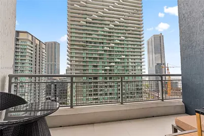 60 SW 13th St #2422, Miami, FL 33130 - Photo 20
