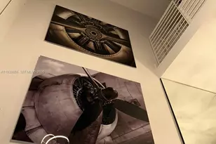 60 SW 13th St, Miami, FL 33130 - Photo 8