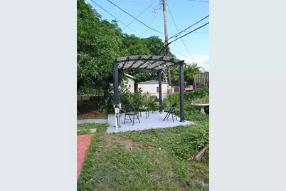 1014 W 68th St, Hialeah, FL 33014 - Photo 32