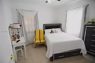 1014 W 68th St, Hialeah, FL 33014 - Photo 18