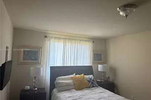 5954 Royal Way, Tamarac, FL 33321 - Photo 18