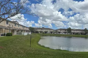 5954 Royal Way, Tamarac, FL 33321 - Photo 2