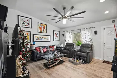 13574 SW 49th Ln, Miami, FL 33175 - Photo 12