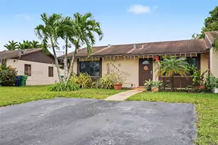 13574 SW 49th Ln, Miami, FL 33175 - Photo 2