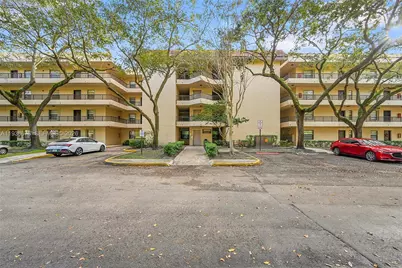 10501 W Broward Blvd #311, Plantation, FL 33324 - Photo 24