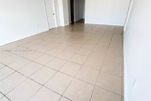 3701 N Country Club Dr, Aventura, FL 33180 - Photo 12