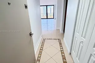 3701 N Country Club Dr, Aventura, FL 33180 - Photo 2