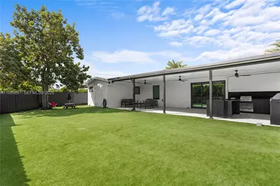 1315 N 47th Ave, Hollywood, FL 33021 - Photo 28