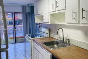 9311 SW 4th St, Miami, FL 33174 - Photo 6