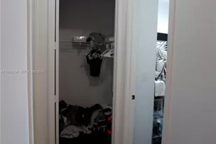 3308 W 95th Terrace, Hialeah, FL 33018 - Photo 18