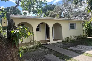 58 NE 117th St, Miami, FL 33161 - Photo 4