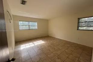 58 NE 117th St, Miami, FL 33161 - Photo 18